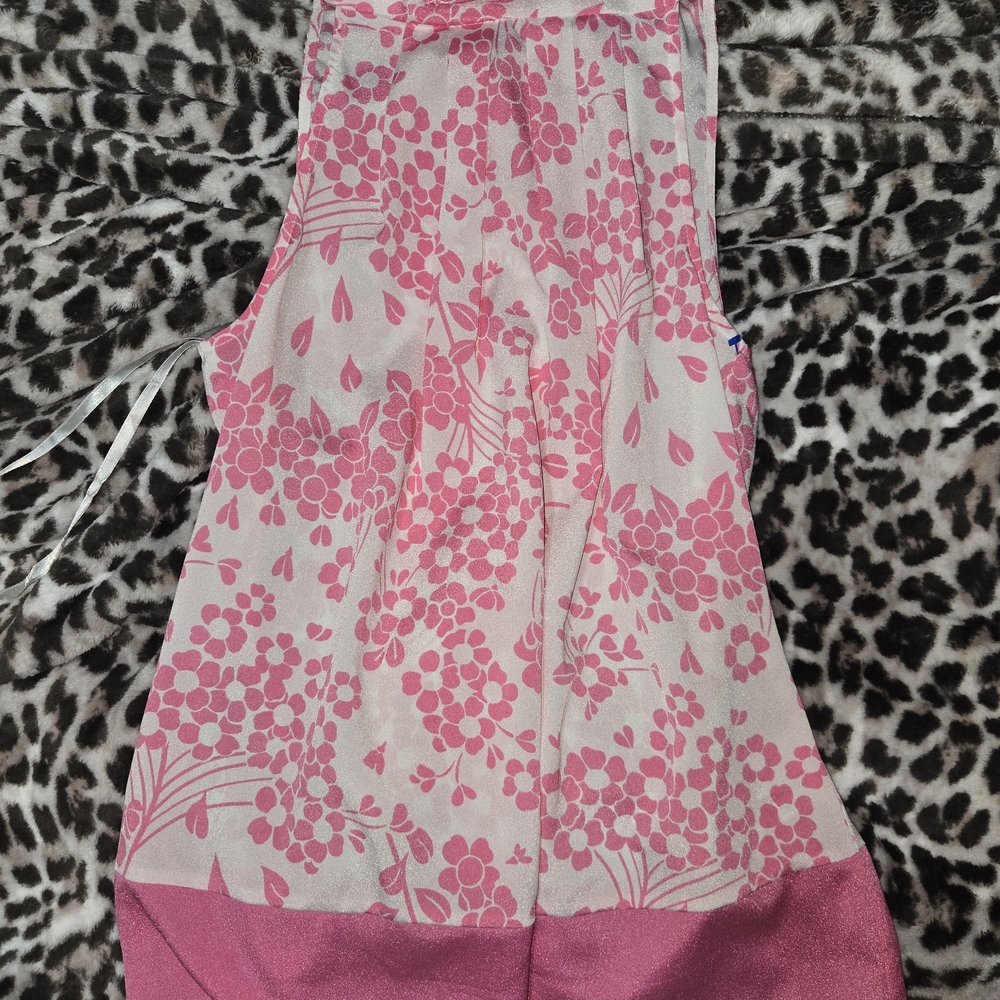 New York & Company Pink and White Floral Blouse